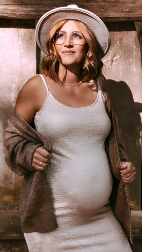 Fotoatelier Fontes | Babybauch | Konfirmationsfotograf auf alleFotografen