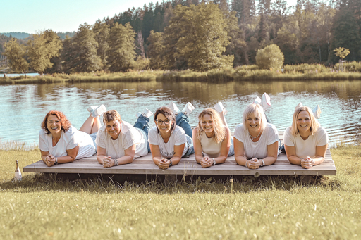 Art in Pics - Katrin Zimmermann | Familien + Freunde | Hochzeitsfotograf auf alleFotografen