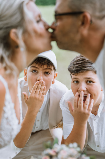 Nico Bogenreuther | Standesamt/Hochzeit | Tierfotograf auf alleFotografen