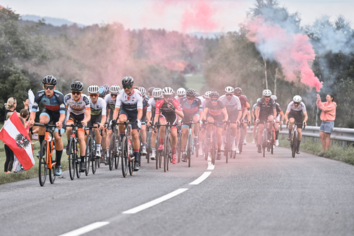 Art in Pics - Katrin Zimmermann | Sport | Konfirmationsfotograf auf alleFotografen