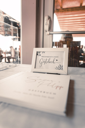 m.visual-Photography  | Hochzeit  | Modefotograf auf alleFotografen