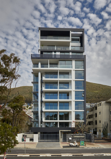 MO Bassa | ARCHITECTURE | Werbefotograf auf alleFotografen