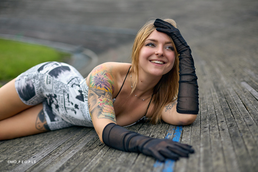 MO Bassa | PORTRAITS | Modefotograf auf alleFotografen