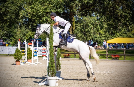 Melanie Engelhardt  | Turnier | Familienfotograf auf alleFotografen