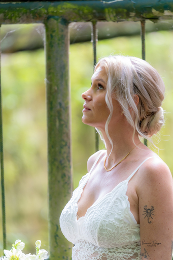 Veronica Dinges Fotografie  | Portraitfotografie  | Hochzeitsfotograf auf alleFotografen