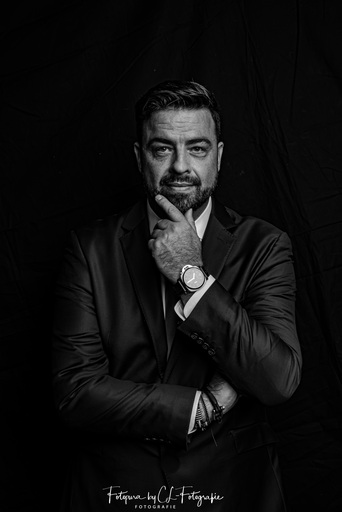 Fotopura - Corrado Ingenhaag  | Portraits Privat und Business  | Hochzeitsfotograf auf alleFotografen