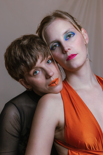 Helen Bruckner | Fashion/Editorial | Werbefotograf auf alleFotografen