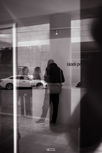 Fototrainer Wink | Street_Photography | Pferdefotograf auf alleFotografen