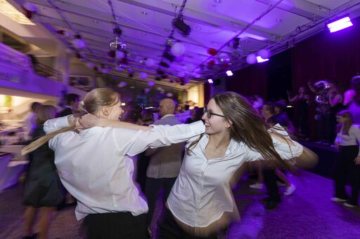 Jakob Klinger Fotografie | Event und Konzert | Konfirmationsfotograf auf alleFotografen