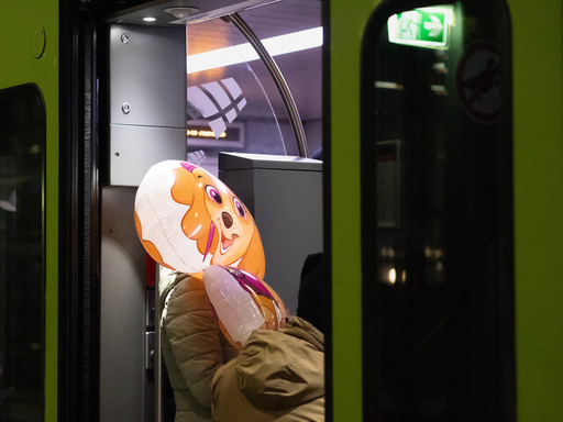 Skyla.Lebenskontraste | Streetfotografie | Portraitfotograf auf alleFotografen