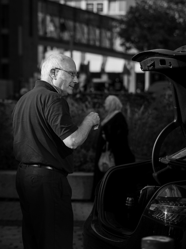 Skyla.Lebenskontraste | Streetfotografie | Industriefotograf auf alleFotografen