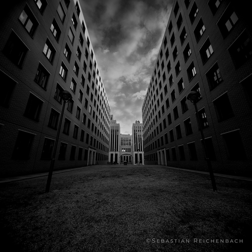 Sebastian Reichenbach | Architektur | Architekturfotograf auf alleFotografen