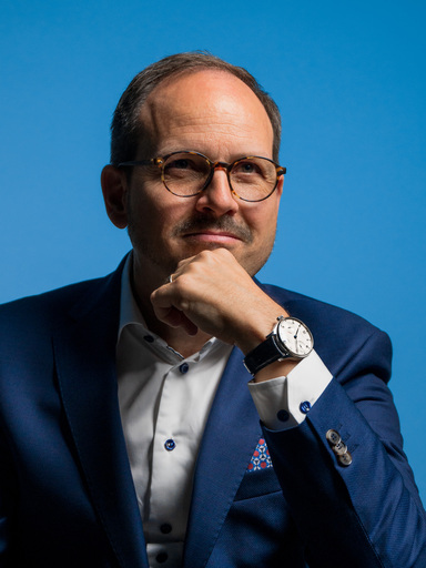 Lumia Media GmbH | Portrait | Konfirmationsfotograf auf alleFotografen