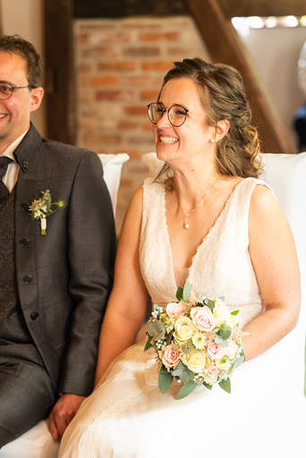 Lena Schöning Fotografie | Hochzeit | Babyfotograf auf alleFotografen