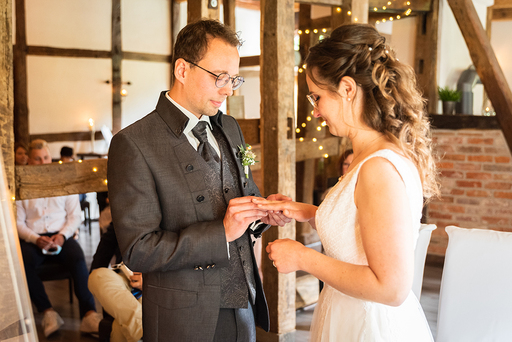 Lena Schöning Fotografie | Hochzeit | Abiballfotograf auf alleFotografen