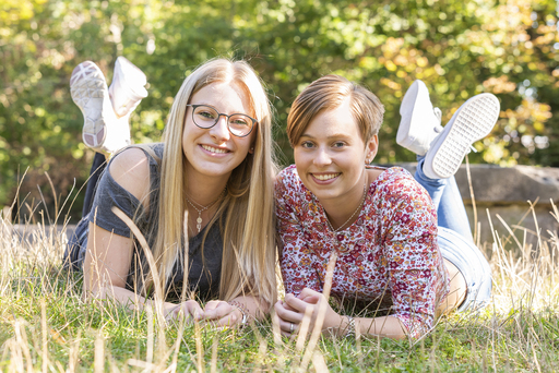 Lena Schöning Fotografie | Familie | Hochzeitsfotograf auf alleFotografen