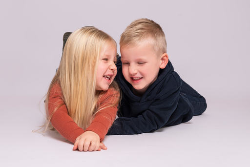 Lena Schöning Fotografie | Familie | Babyfotograf auf alleFotografen