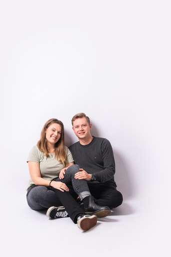 Lena Schöning Fotografie | Familie | Paarfotograf auf alleFotografen