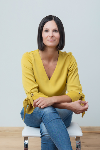 Simone Attisani Photography | Portrait | Interiorfotograf auf alleFotografen