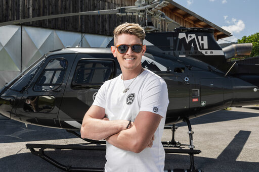 Simone Attisani Photography | FIRMENPORTRAIT | Architekturfotograf auf alleFotografen