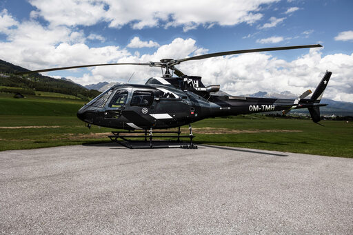 Simone Attisani Photography | FIRMENPORTRAIT | Interiorfotograf auf alleFotografen