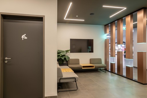 BLACK.ANDWHITE PHOTOGRAPHY | Innenarchitektur - Hanse Outlet | Paarfotograf auf alleFotografen