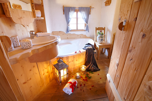 photoINstyle - Birgit Steinberger | Hotel, Gastro & Food | Pressefotograf auf alleFotografen